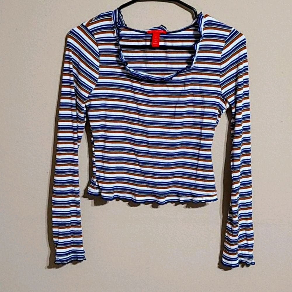 Crop top shirt